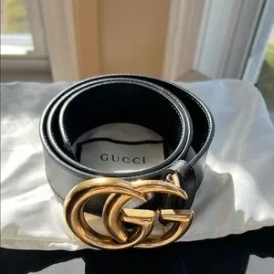 Gucci | Accessories | Gucci Black Leather Belt With Gold  display picture 1